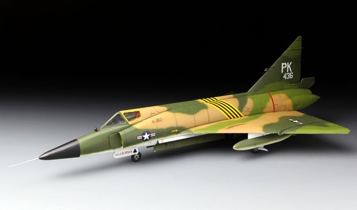 Meng Model DS-005 F-102A Delta Dagger (Case XX Wing) 1/72 – image 4