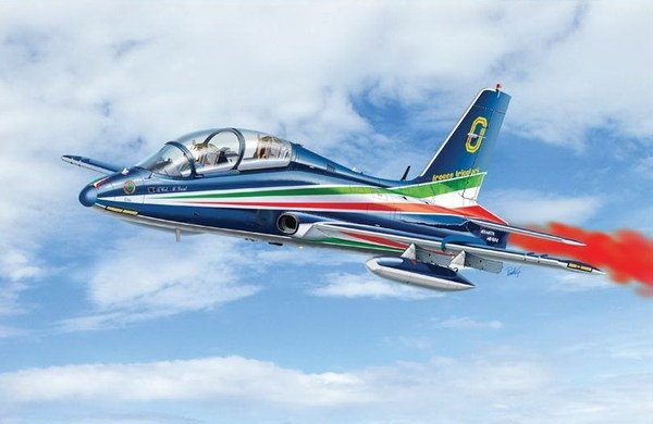Italeri 1317 MB-339 PAN FREECCE TRI 1/72 – immagine 2