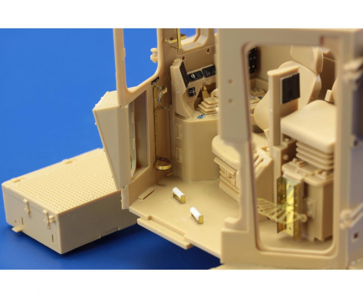 Eduard 36268 Doobi Bulldozer interior - color 1/35 Meng – obrázek 8
