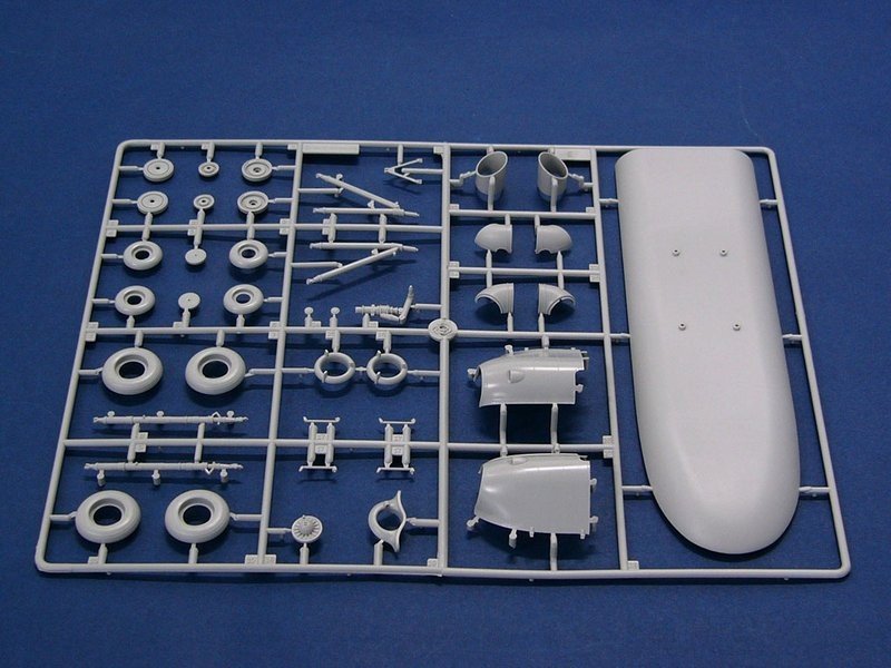 Trumpeter 05102 Mi-8MT/Mi-17 Hip-H Helicopter 1/35 – Bild 5