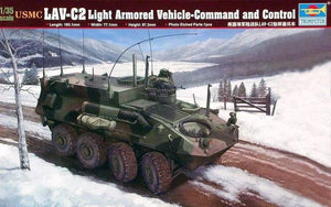 Trumpeter 00371 USMC LAV-C2 Light Armored Vehicle-Command&amp;amp;Control (1/35)