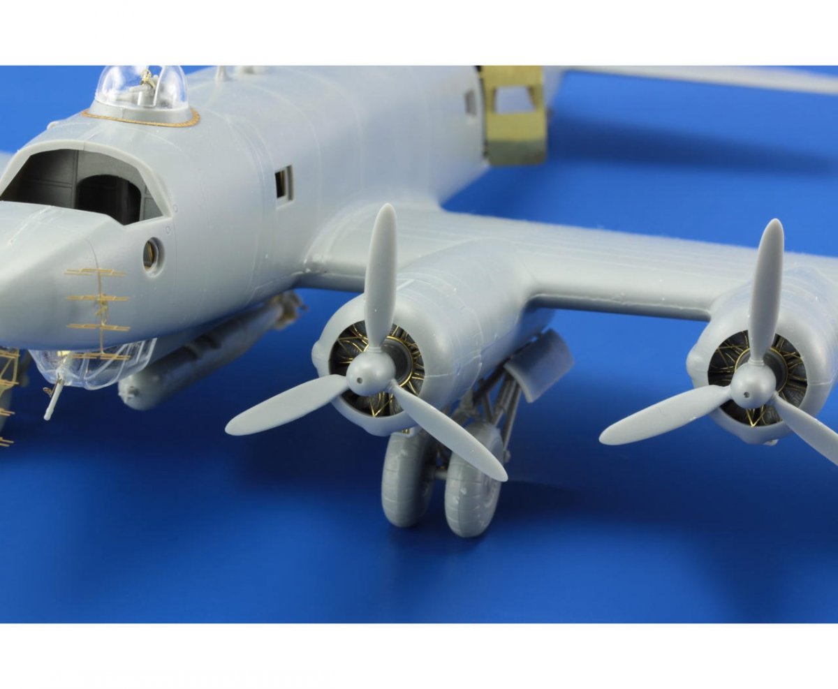 Eduard 72579 Fw 200C exterior 1/72 TRUMPETER – obrázek 5