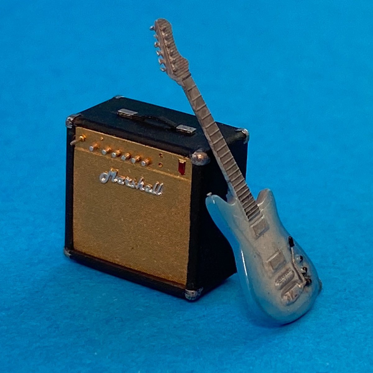 Point of no Return 3523033 Electric guitar and amplifier 1/35 – image 32