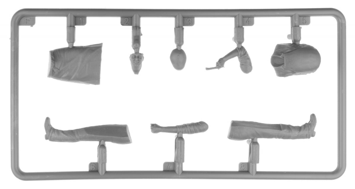 MiniArt 38094 PAINT WORKERS WITH ACCESSORIES 1/35 – image 4