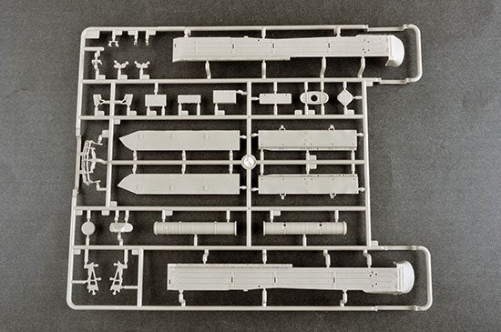 Trumpeter 09588 Russian T-80BVM MBT(Marine Corps) 1/35 – Bild 6