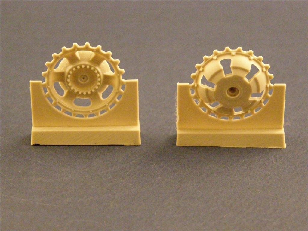 Panzer Art RE35-019 Late Drive Wheels for PzIII/StuGIII 1/35 – image 3