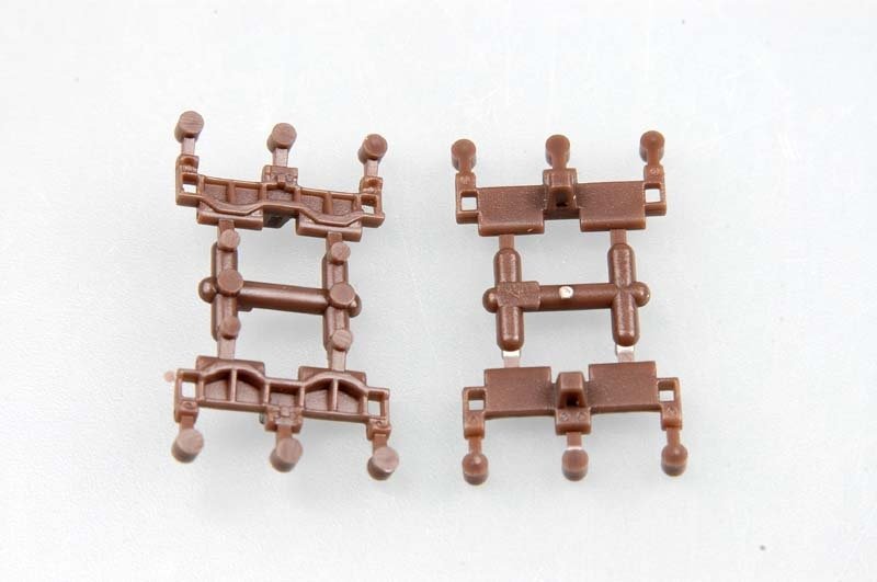Trumpeter 02041 US T66 steel track for US M4A3E8 Sherman Tank (1/35) – immagine 3