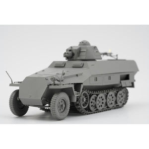 Border Model BT-042 Sd.Kfz.251 Ausf.D w/ R35 Turret 1/35 – image 4