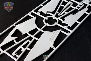 Modelsvit 72050 Su-17UM3 avion d&amp;#39;entraînement avancé biplace 1/72 – image 7