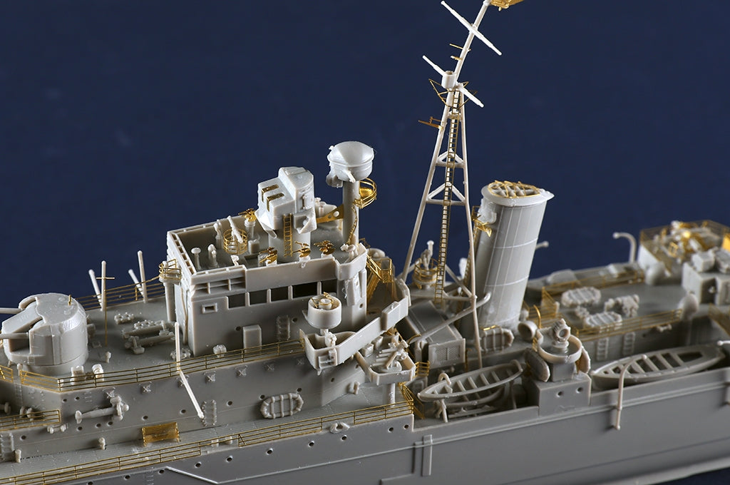 Trumpeter 05366 HMS Naiad 1/350 – Bild 9