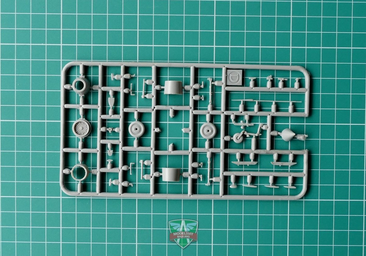 Modelsvit 72003 Analog A-144-1 (Prototype MiG21 n° 1) 1/72 – image 4