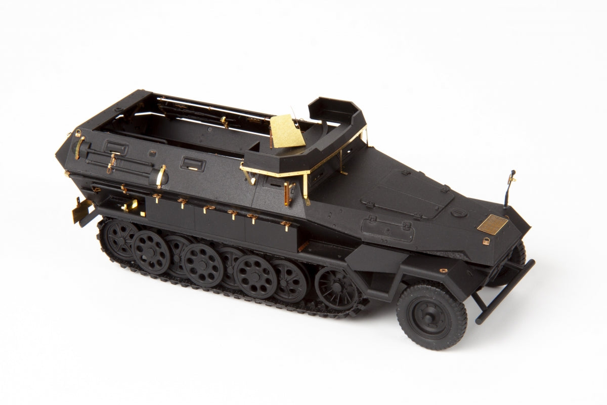 Eduard 36518 Sd. Kfz. 251/18 Ausf. A ICM 1/35 – image 2