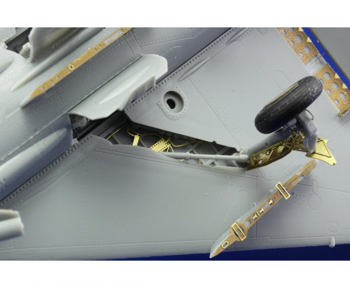 Eduard 48767 MiG-21F-13 exterior 1/48 Trumpeter – immagine 7