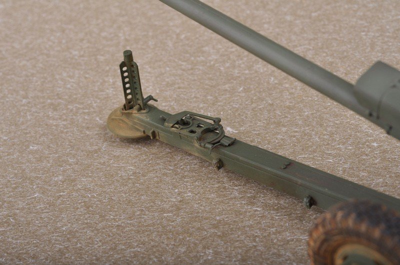 Trumpeter 02329 Soviet D-30 122mm Howitzer - Late Version 1/35 – image 11