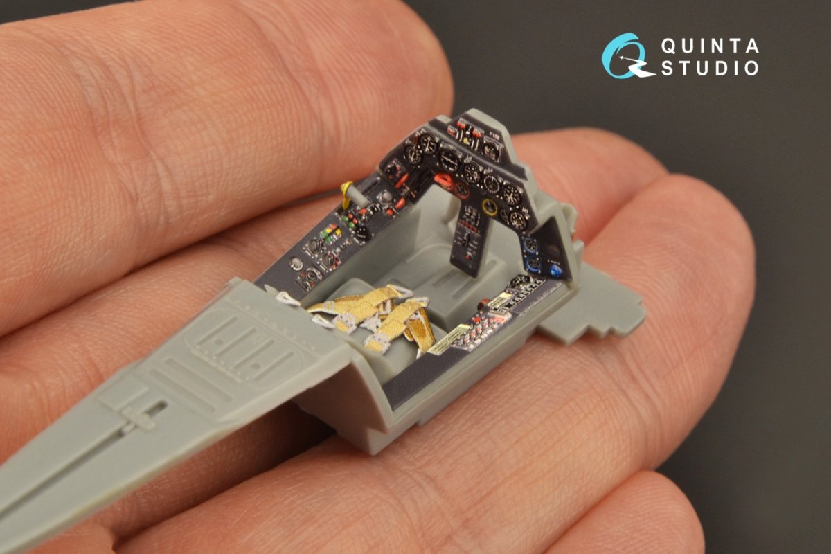 Quinta Studio QD48265 Fw 190A-8 3D-Printed &amp;amp; colored Interior on decal paper ( Hasegawa ) 1/48 – obrázek 4