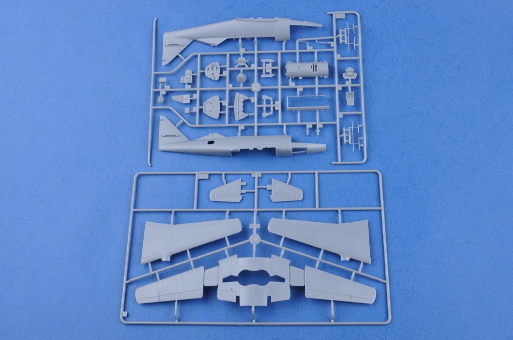 Hobby Boss 80380 Me 262 B-1a/CS-92 1/48 – Bild 5