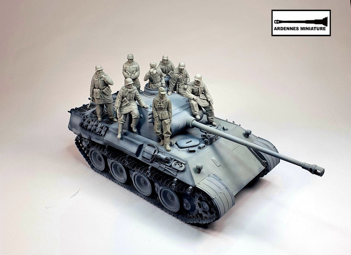 Ardennes Miniature 35022 GERMAN SOLDIER 1944 1/35 – image 4