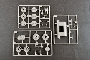 Trumpeter 09591 Soviet T-100Z Heavy Tank 1/35 – image 11