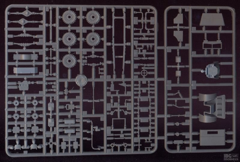 IBG 72017 Chevrolet C15A No.11 Cab Personnel Lorry 1/72 – zdjęcie 3