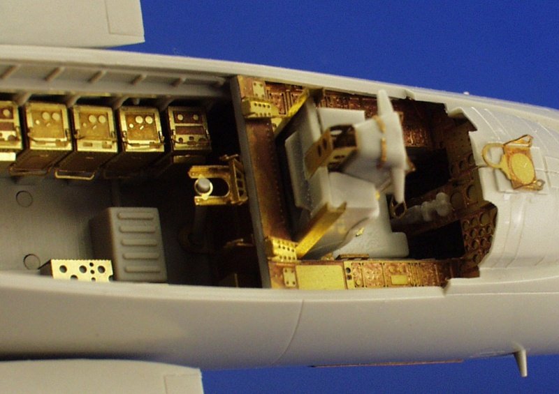 Eduard 49221 F-14D 1/48 Hasegawa – image 4