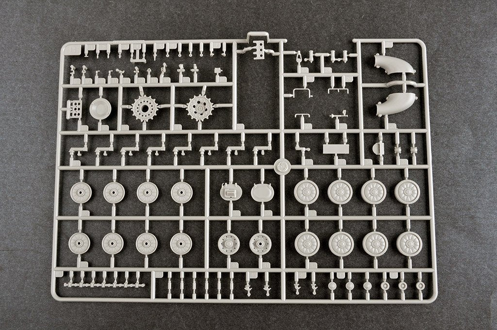 Trumpeter 09599 2S25 Sprut-SD Amphibious Light Tank 1/35 – image 8