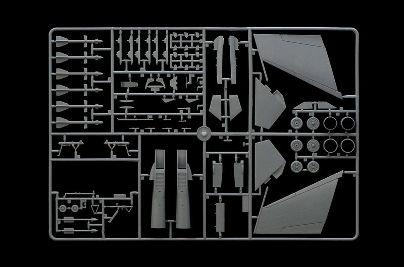 Italeri 0197 SU-33D Flanker-D 1/72 – Bild 5