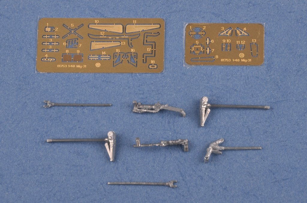 Hobby Boss 81753 Russian MiG-31 Foxhound 1/48 – immagine 13