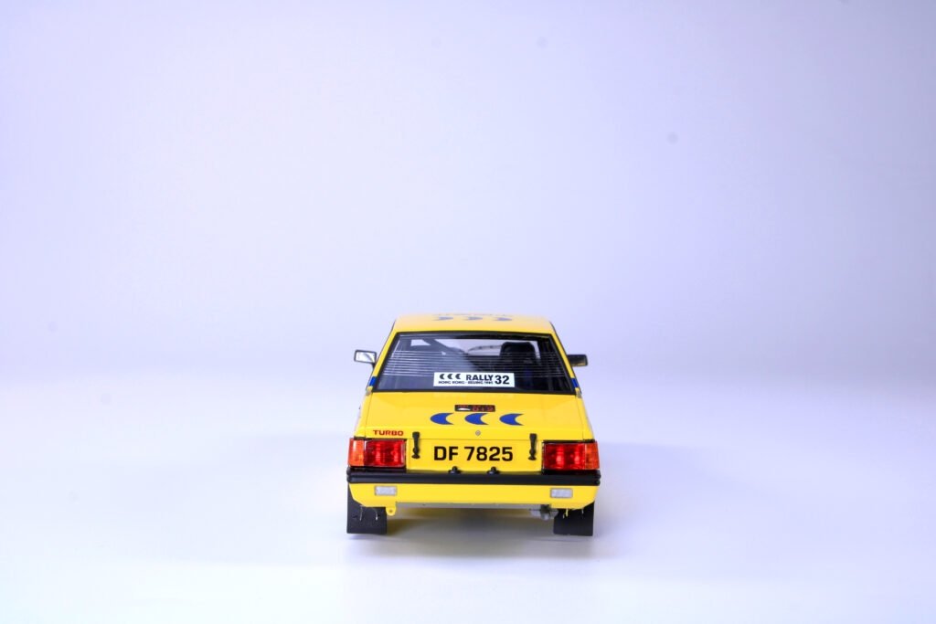 NuNu PN24032 Mitsubishi Lancer Turbo 85 Hong Kong-Beijing Rally 1/24 – obrázek 10