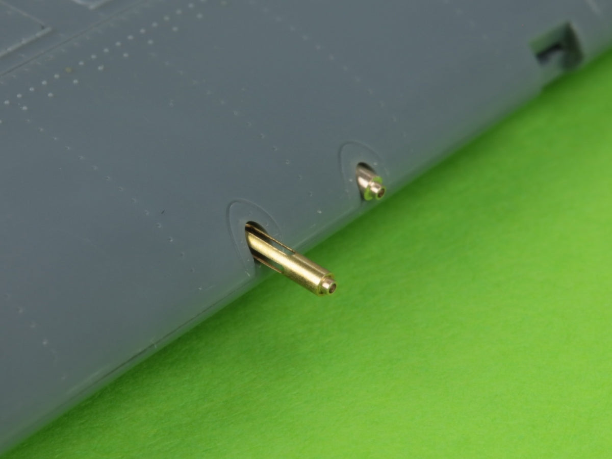 Master AM-48-168 F4F-3 Wildcat EARLY (pre-war) - Browning .50 MGs with oblong radiator holes and early pitot tube 1/48 – Bild 8