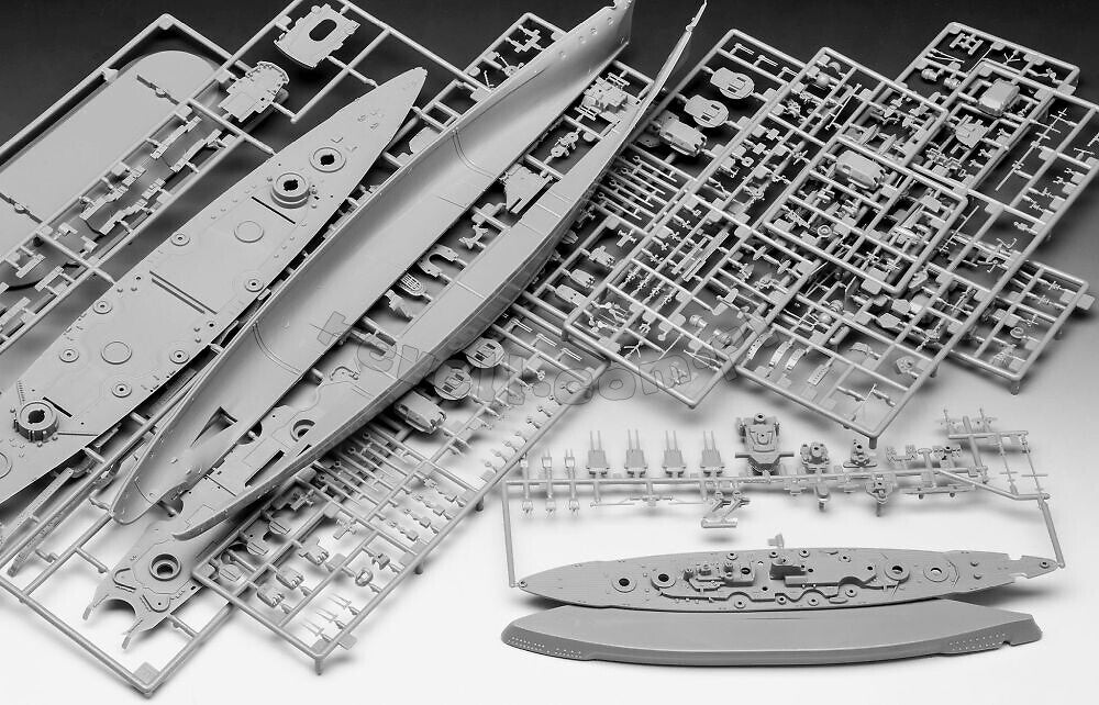 Revell 05637 Gift Set - The Legendary Bismarck 1/700 – obrázek 8