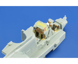 Eduard SS546 AH-64D Block II interior ACADEMY 1/72 – immagine 4