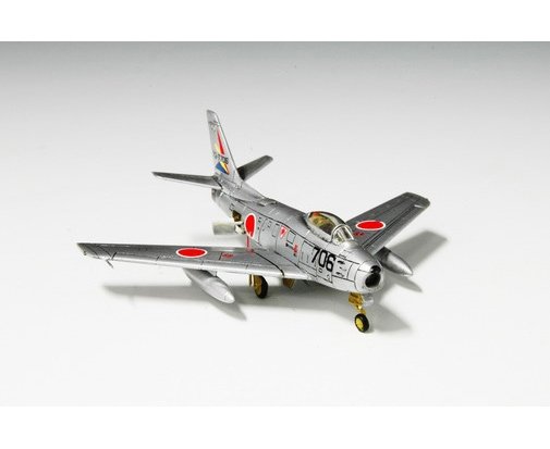 Trumpeter 01321 F-86F-40 Saber 1/144 – obrázek 3