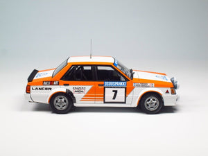 NuNu PN24018 MITSUBISHI LANCER TURBO 82 RALY 1000 LAKES 1/24 – image 9