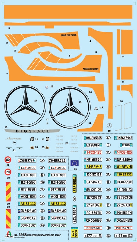 Italeri 3968 MB Actros MP4 Big Space - Grand Prix Edition 1/24 – image 4