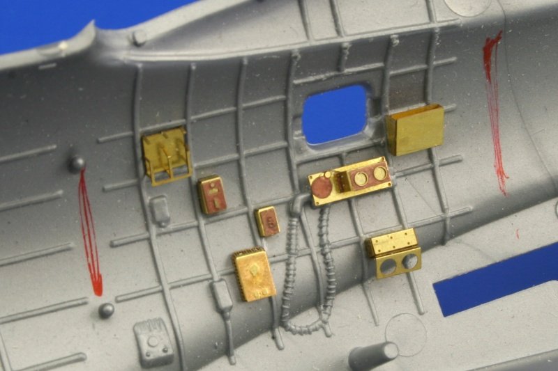 Eduard 49361 B-17G section centrale 1/48 Revell – image 3