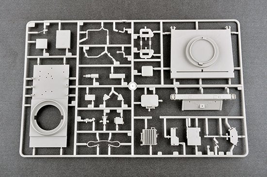 Trumpeter 01063 M4 Command and Control Vehicle (C2V) 1/35 – Bild 9