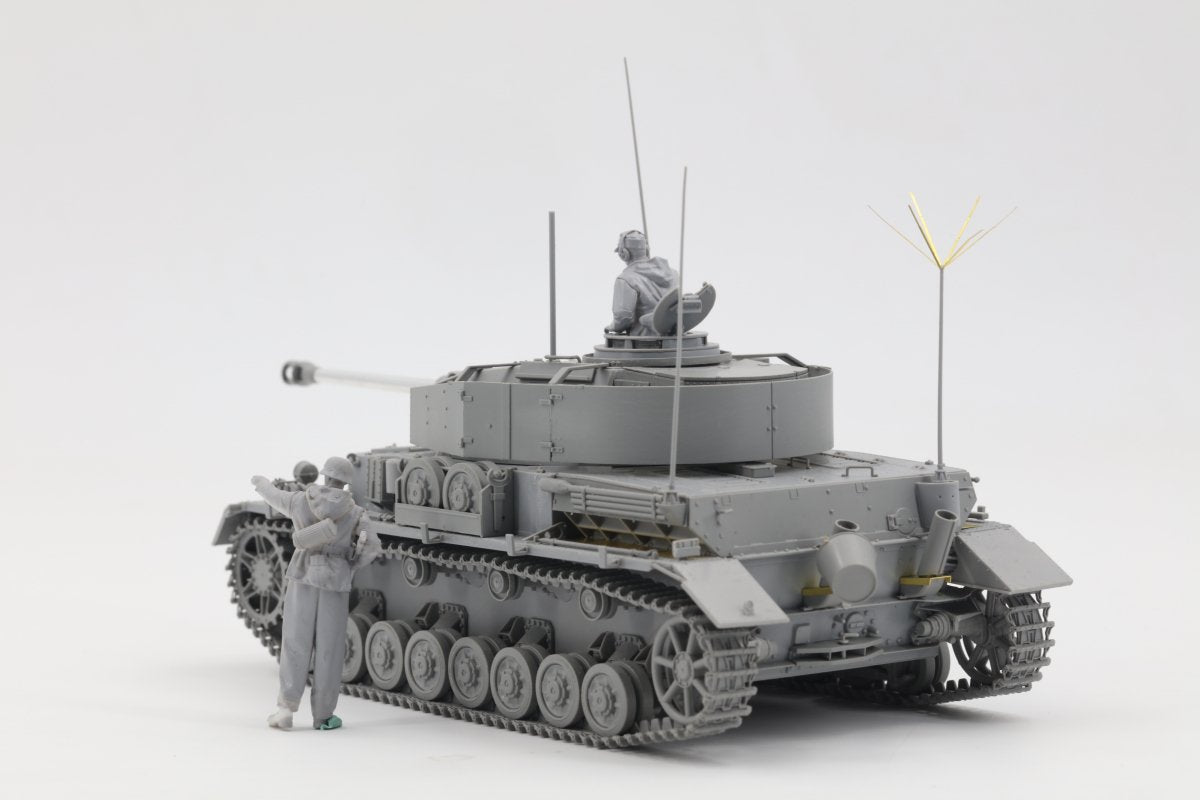 Border Model BT-006 Pz.Beob.According to IV Ausf. J w/Commander&amp;amp;Infantry 1/35 – Bild 3