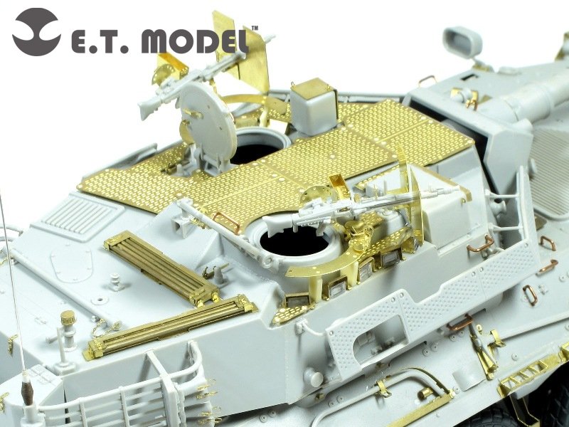 ET Model S35-008 Italian B1 &amp;quot;Centauro&amp;quot; Late Version(3rd Series) Value Package For TRUMPETER 00388 1/35 – image 4