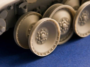 Panzer Art RE35-326 Burn out wheels for “Panther” tank 1/35 – image 3