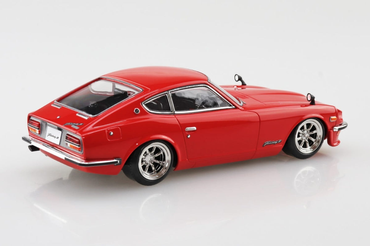 Aoshima 06474 Nissan S30 Fairlady Z Custom (Red) 1/32 – image 3