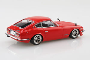 Aoshima 06474 Nissan S30 Fairlady Z Custom (Red) 1/32 – image 3