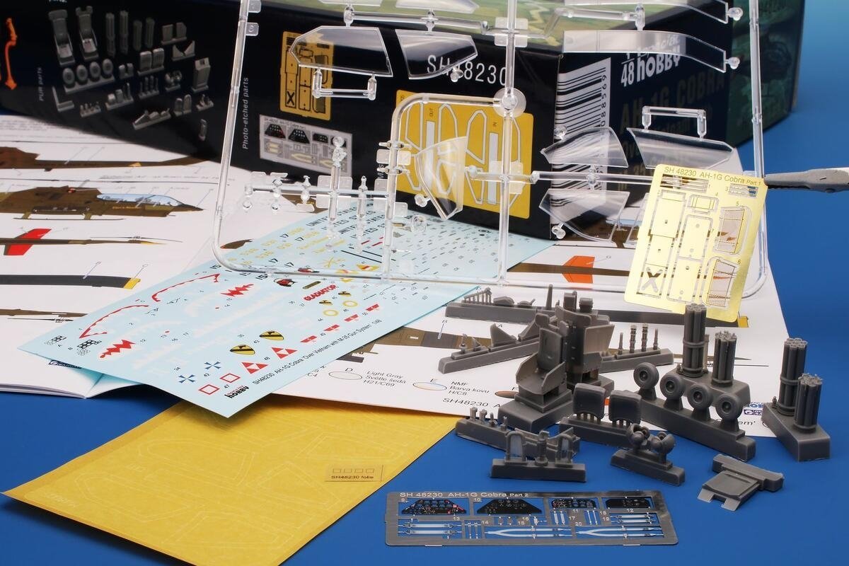 Special Hobby 48230 AH-1G Cobra &amp;#39;Over Vietnam with M-35 Gun System&amp;#39; Hi-Tech Kit 1/48 – obrázek 3