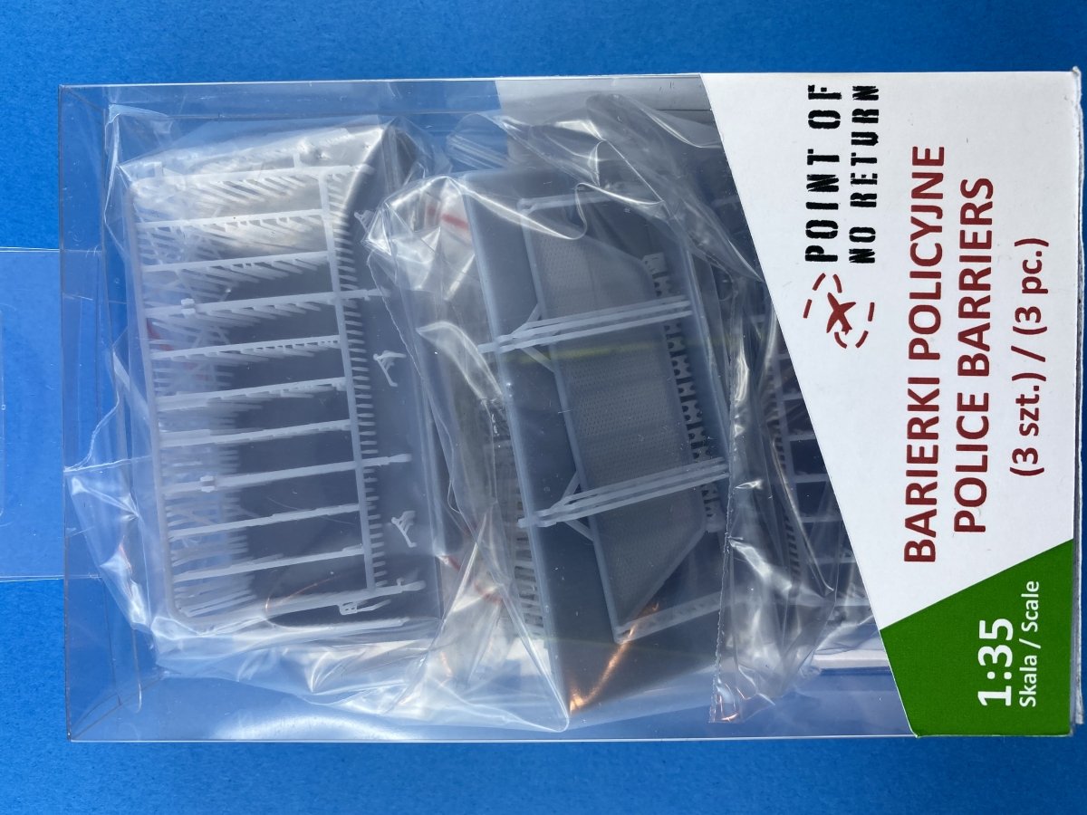 Point of no Return 3522006 Police Barrier 3 pcs 1/35 – obrázek 4