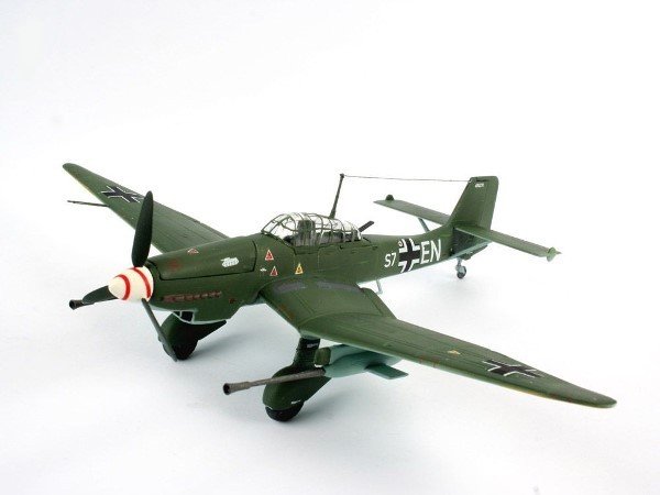 Revell 04692 Junkers Ju 87 G/D Tank Buster 1/72 – Bild 2