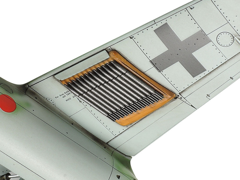 Tamiya 61087 Messerschmitt Me262 A-1a 1/48 – image 9