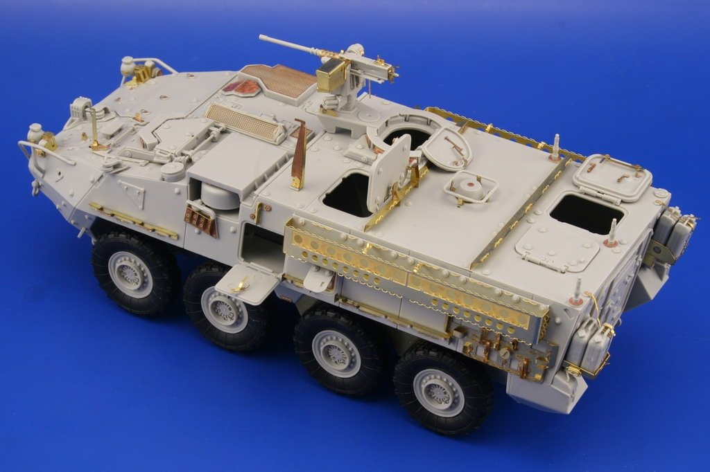 Eduard 35991 M-1126 Mounted rack and belts 1/35 Trumpeter – image 3