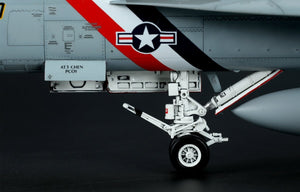 Meng LS-016 BOEING F/A-18F SUPER HORNET BOUNTY HUNTERS 1/48 – image 7