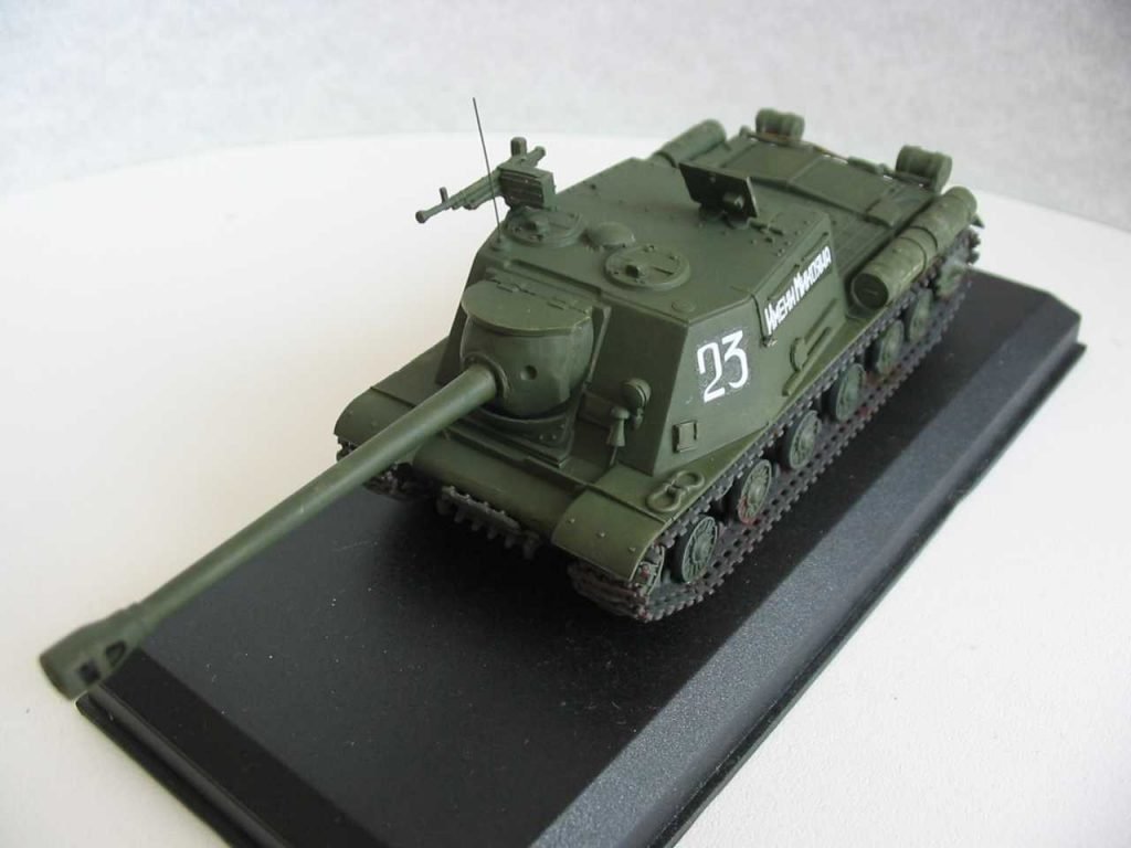 PST 72006 Self-propelled assault gun ISU-122S 1/72 – Bild 5