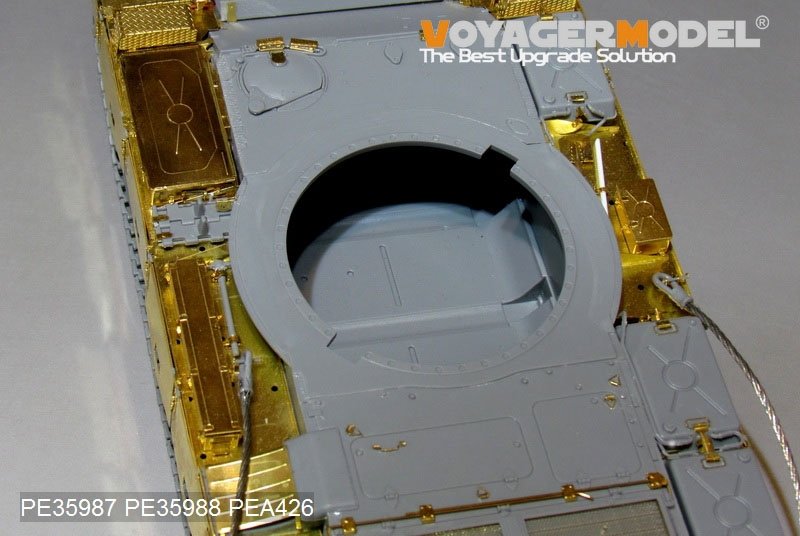 Voyager Model PEA426 Coffres de rangement pour char moyen irakien TYPE69 II (pour TAKOM 2054) 1/35 – image 4