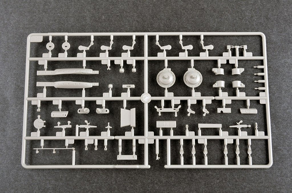Trumpeter 09609 Russian T-72B1 with KTM-6 &amp;amp; Grating Armor 1/35 – image 14